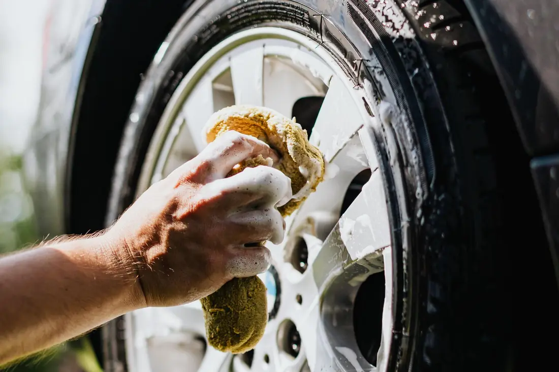 Foam on a wheel during a wash